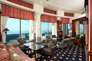 21Fバー＆ラウンジ「スプレンディド」