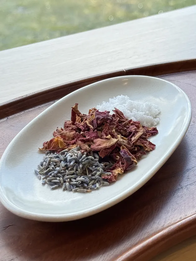 香り足湯 ハーブと満月塩