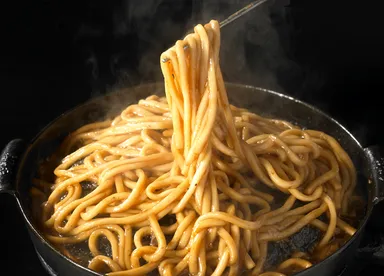 シメの焼うどん