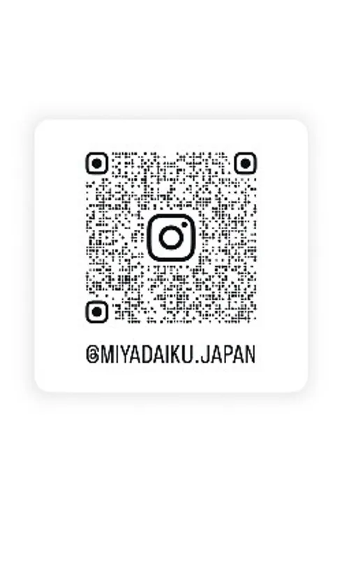 Instagram 二次元コード