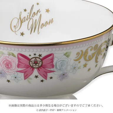 ティーカップ(拡大)