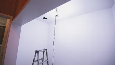 貸しロッカーも完備！お店に女装用品を預けることが可能