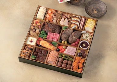 ギルティオードブルおせち一段