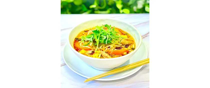 復刻!黒酢香る 酸辣湯麺