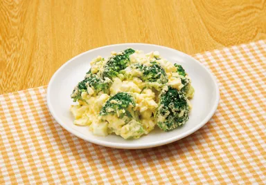 ブロッコリーサラダ