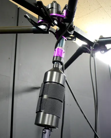 衝撃吸収用フローター