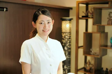 グラン治療院東京　院長　小川 真由子