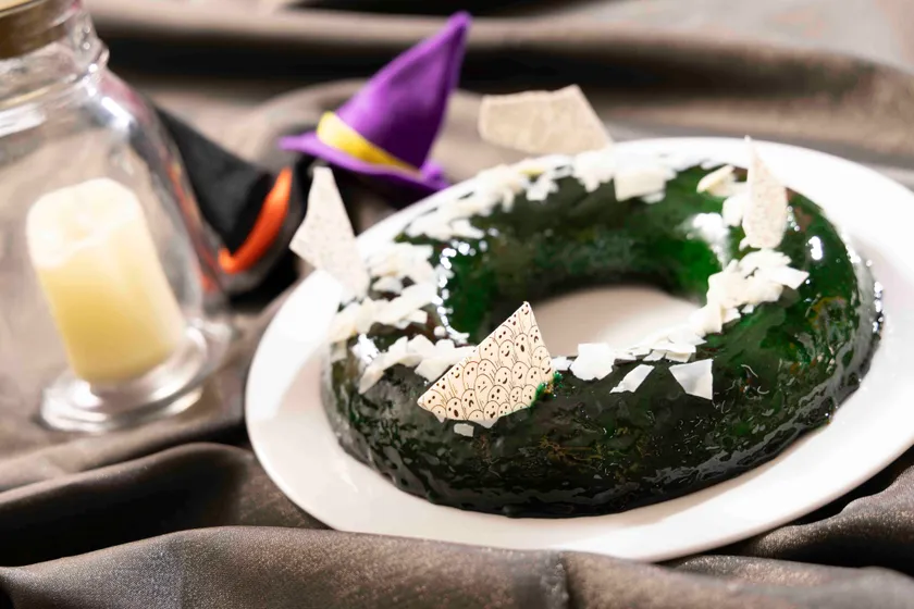 魔女の眠れぬ夜 ~魔女のりんごのエンゼルケーキ