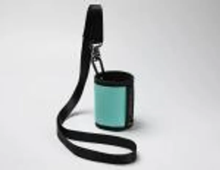 手ぶらでドリンクを持ち運び可能