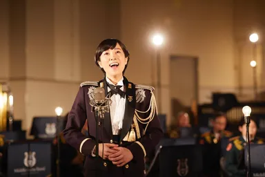 鶫真衣(陸上自衛隊中央音楽隊ソプラノ歌手)