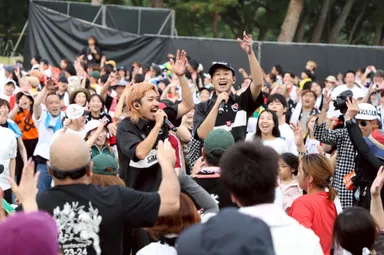 C＆Kによるライブの様子