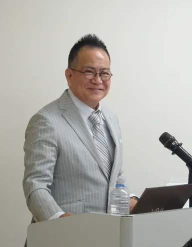 著者：安堂達也