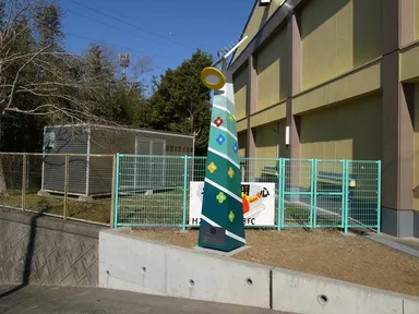 知波田小学校　モニュメン灯(R)　1