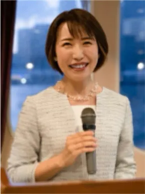 山崎聡子氏