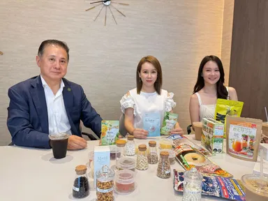 商品選定の様子