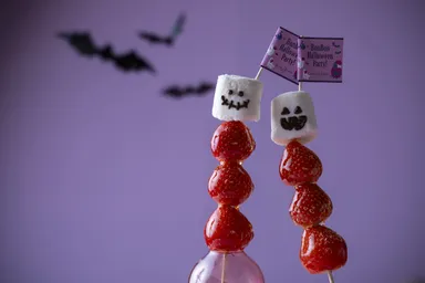 おばけいちご飴