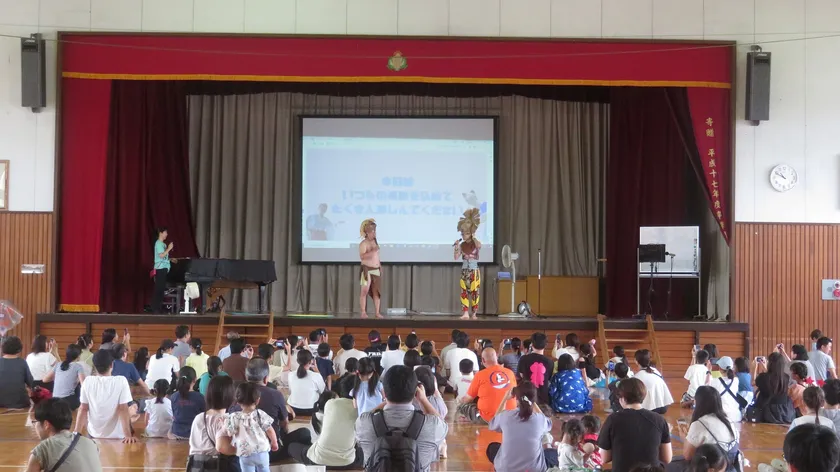 第一回フェスの様子 大西ライオン ステージショー