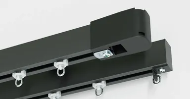 洗練されたレールとプーリーデザイン