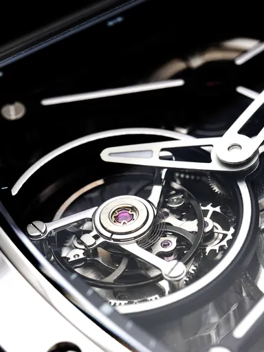 ZEROOフライングトゥールビヨン