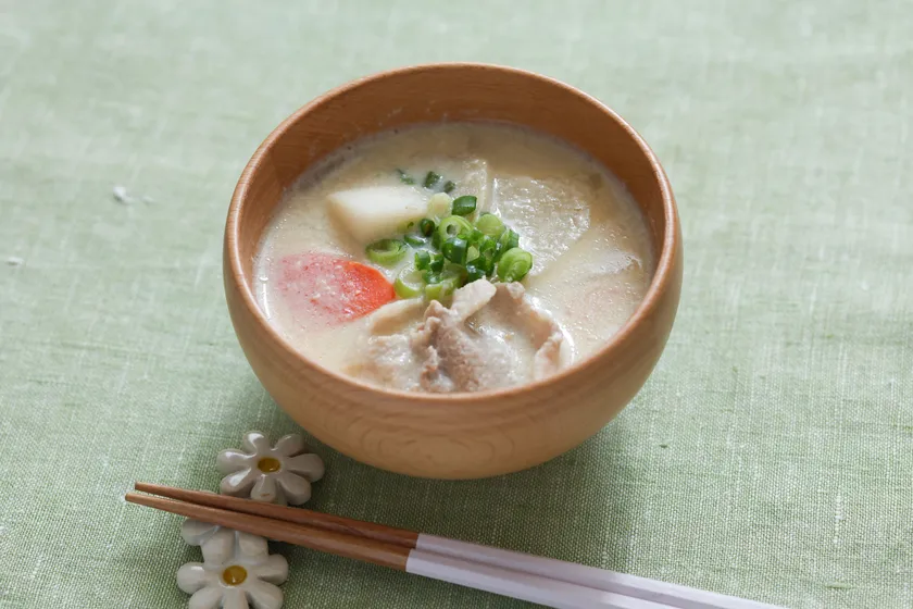 豆乳でコクうま!具だくさん豚汁