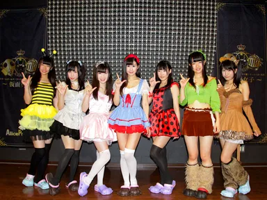 OZ(仮面女子候補生)