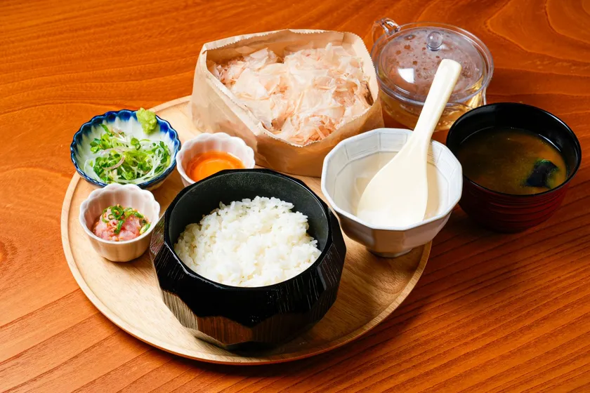 ジェントル定食~近海1本釣り本枯節のかつお節ごはん~