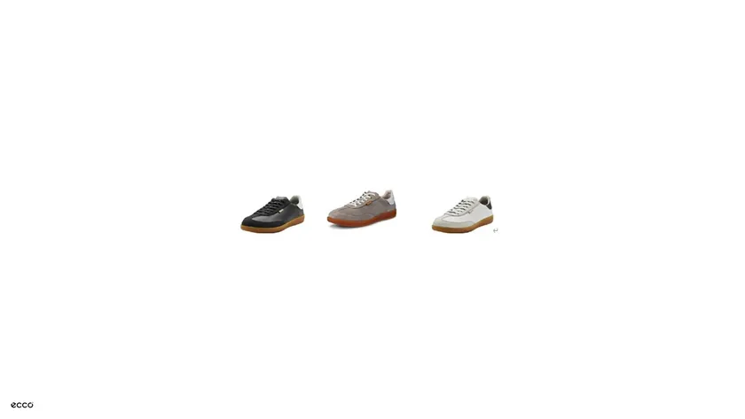 (左から)BLACK/BLACK/BRIGHT WHITE PURE CASHMERE/BRIGHT WHITE GRAVEL/WHITE/MARINE 各¥29,700