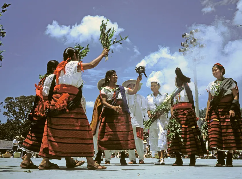 (Photo_12)サン・パブロ・ビジャ・デ・ミトラ メキシコ 2001年 撮影:澤田尚幸