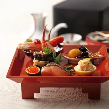 北海道のこだわりおせち(5寸3段重)2