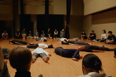 原初舞踏ワークショップの様子