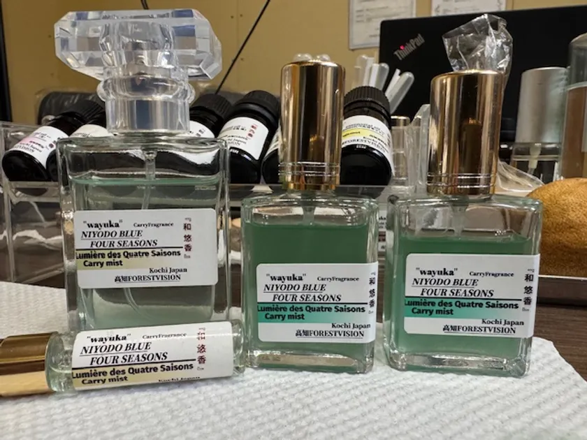 NiyodoBlue FregranceCarryMist2