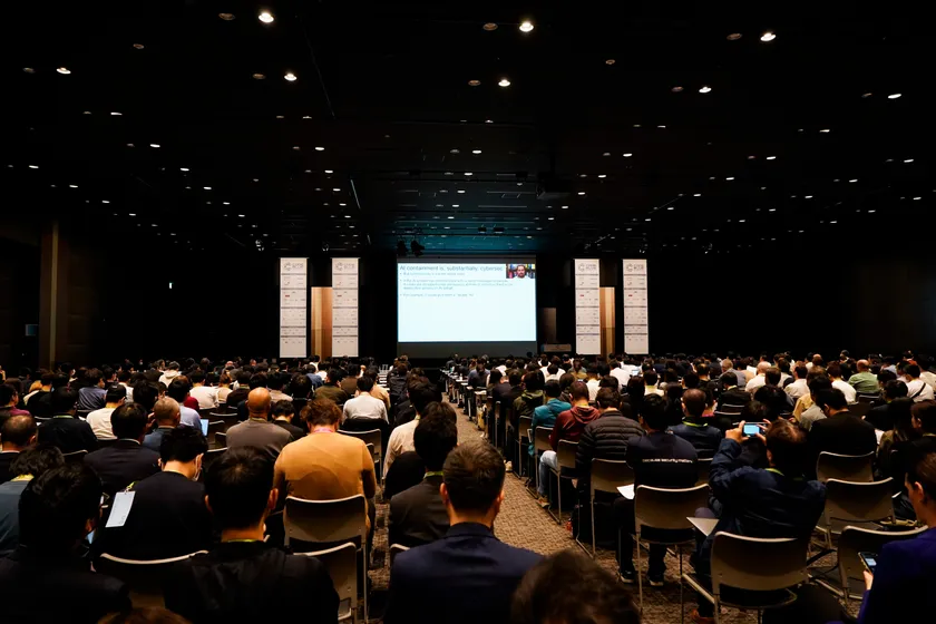 ほぼ満席となったCODE BLUE 2024のキーノートスピーチ(デビッド・A・ダリンプル氏)