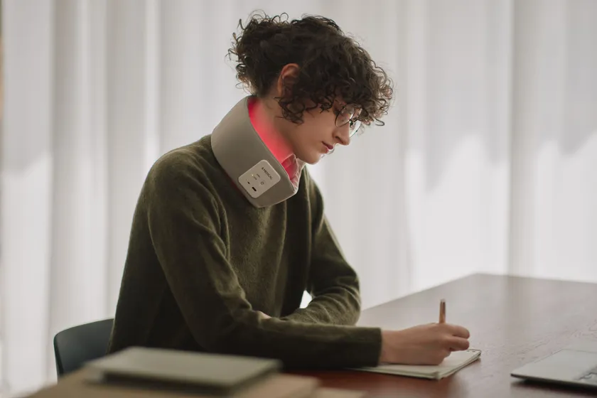 デスクワークしながらケア