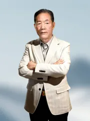 呉稚亮氏