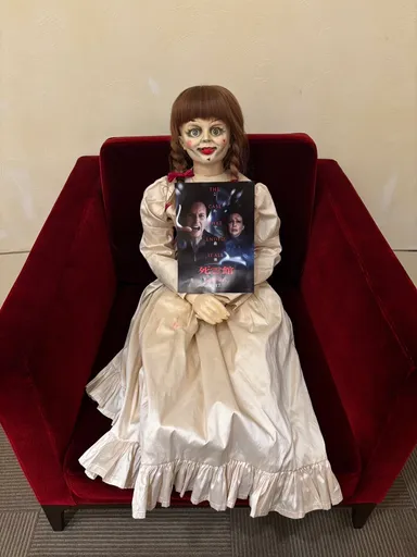 1日店長をするアナベル