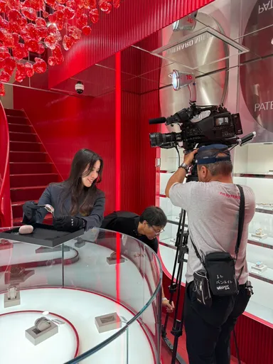 銀座店舗でのテレビ放送写真