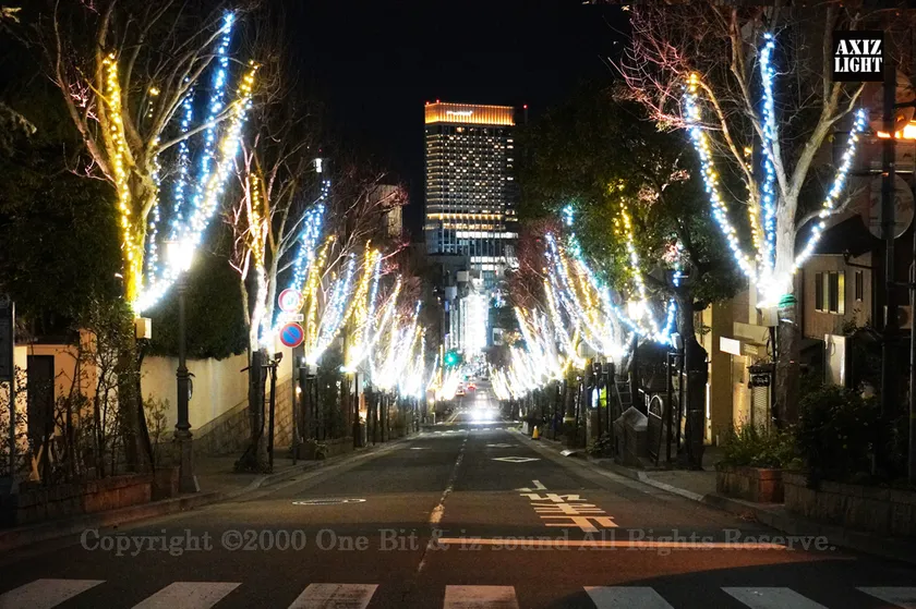 北野坂イルミネーション_AXIZ Light演出の様子