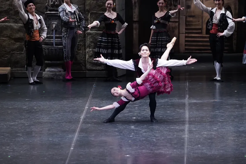 加瀬栞/山本雅也(C)K-BALLET TOKYO