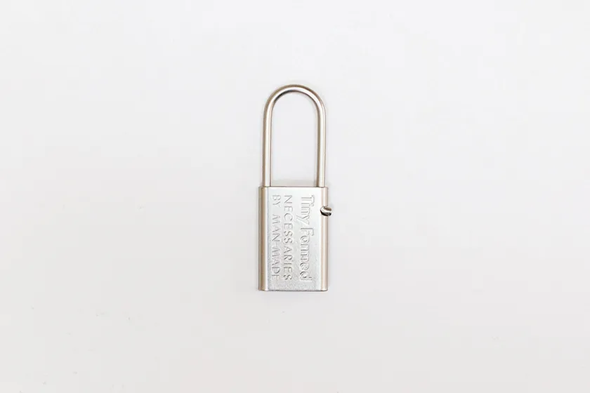 真鍮キーチェーン