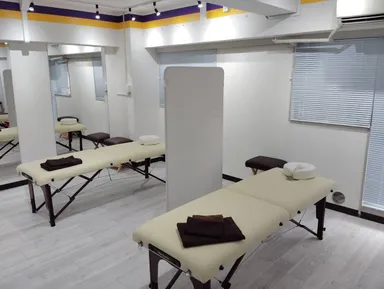 ストレッチ専門店ストレチックス横浜・鶴見店 内観