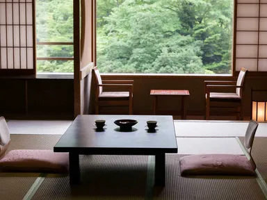 「四万グランドホテル」客室