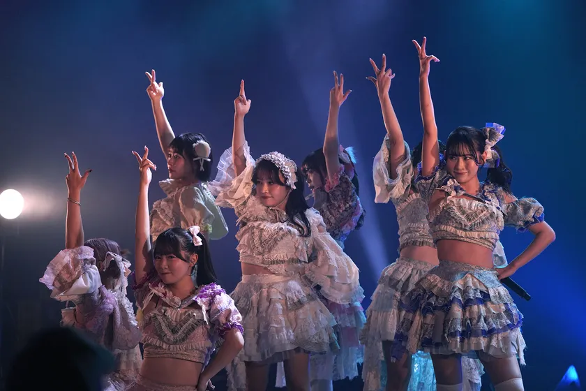 10/2 SEVENTEEN FES