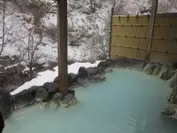 高湯温泉　雪見の露天風呂