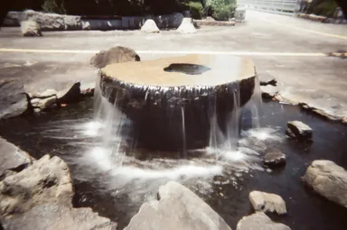 作例_レンズピンホール