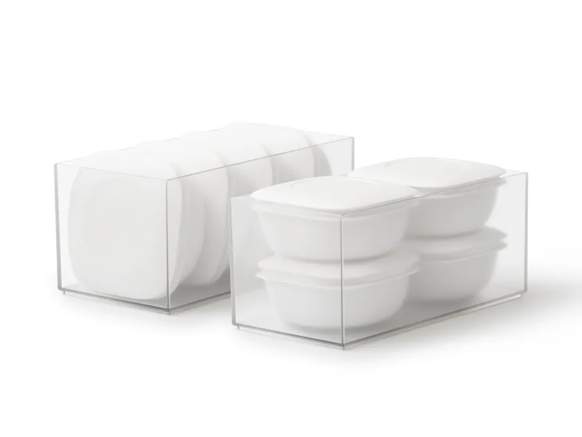 立てても重ねても収納可能