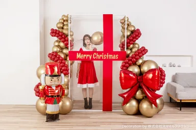 クリスマスプレゼントのようなフレーム装飾