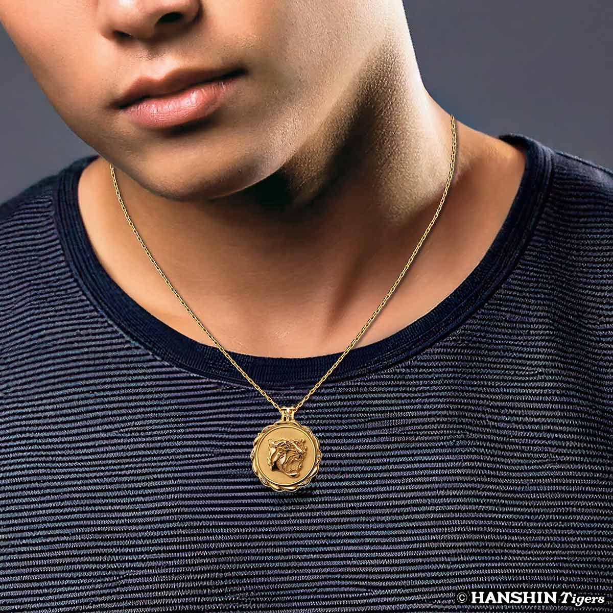 阪神タイガースのセ・リーグ優勝を祝し、ダイヤモンドが7石きらめく