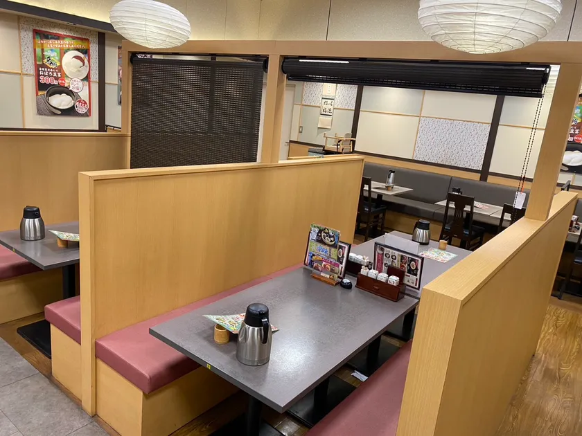 (草津店)4名様以上でも落ち着いてお食事可能な席を用意しております