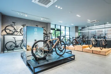 運営しているスペシャライズド稲城店