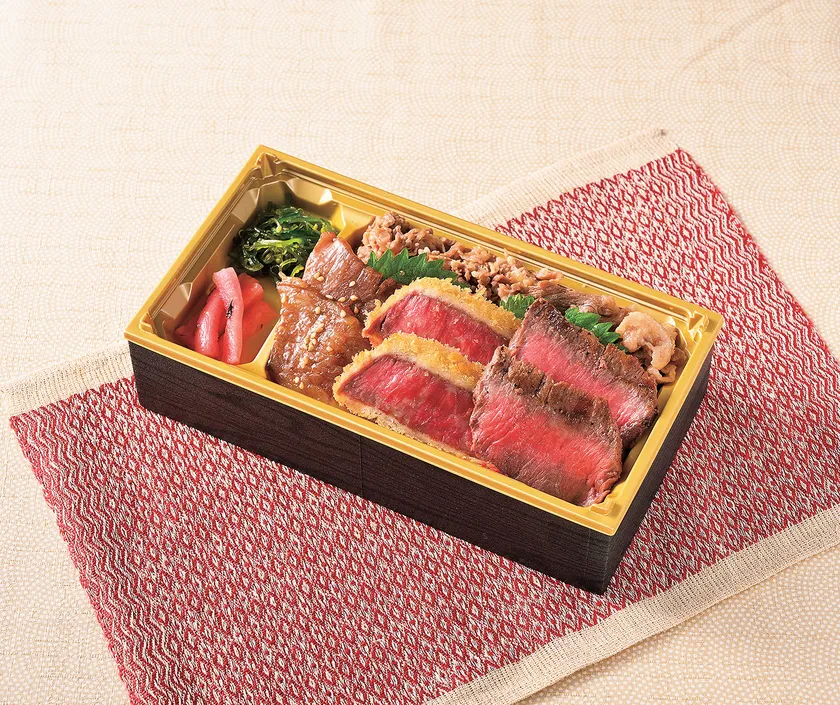 【米沢 琥珀堂】「米沢牛ステーキ&牛カツ&カルビ焼肉弁当」